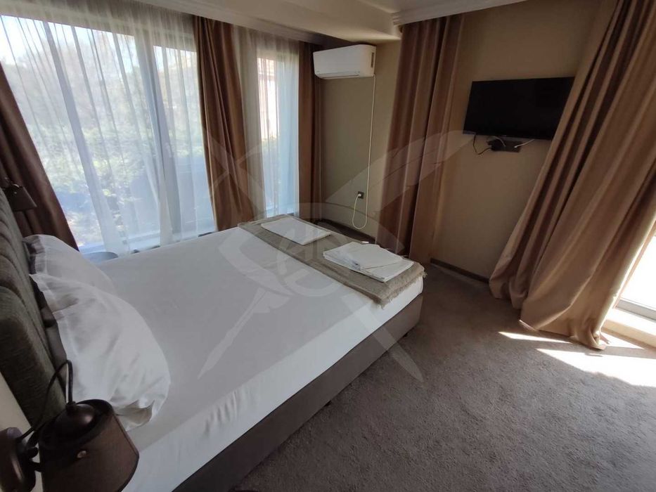 Продава се Хотел в Варна, м-т Евксиноград - 780 кв.м за 1924 €/кв.м - Снимка #6