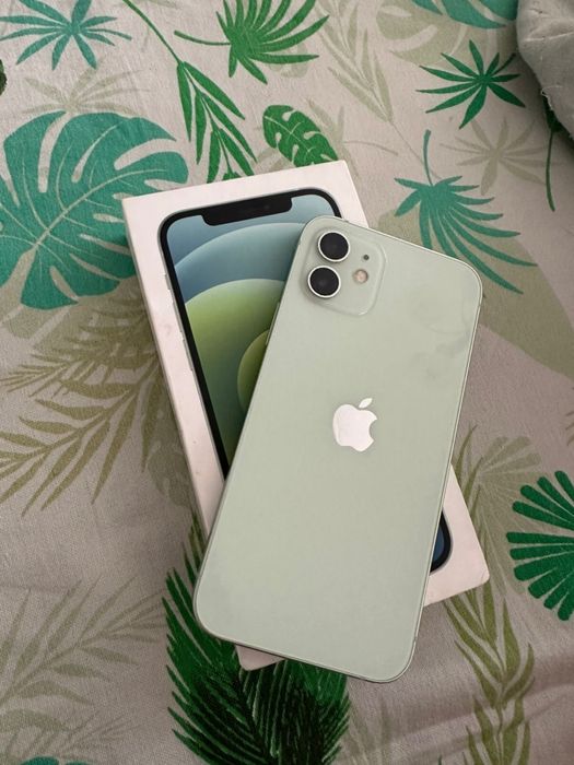 Iphone 12, в отличном состоянии