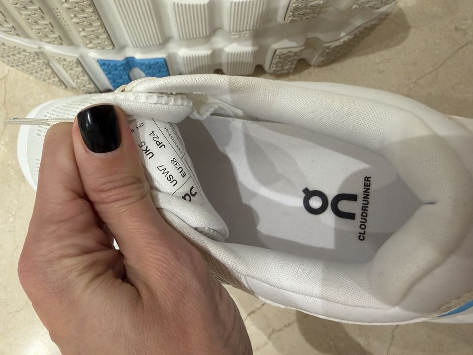 On running маратонки