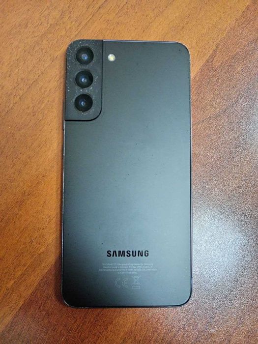 Samsung Galaxy S22 plus 256гб