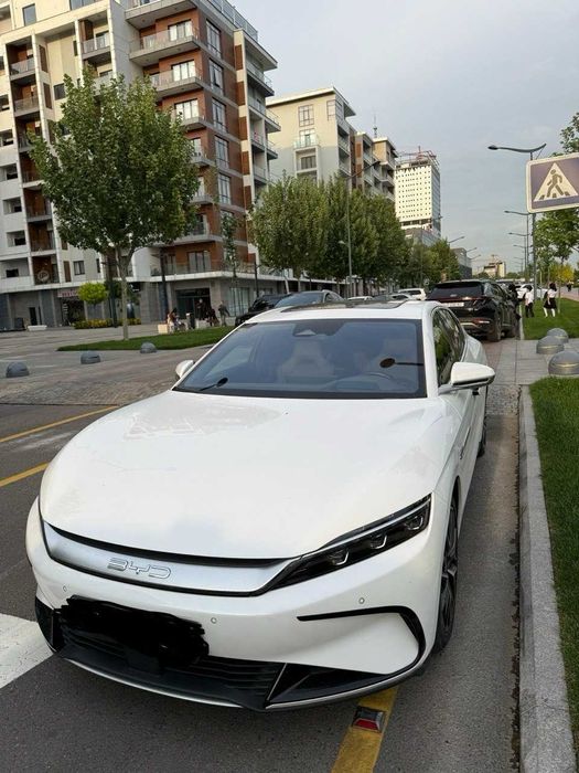 BYD Han, Dual motor, 2023 год