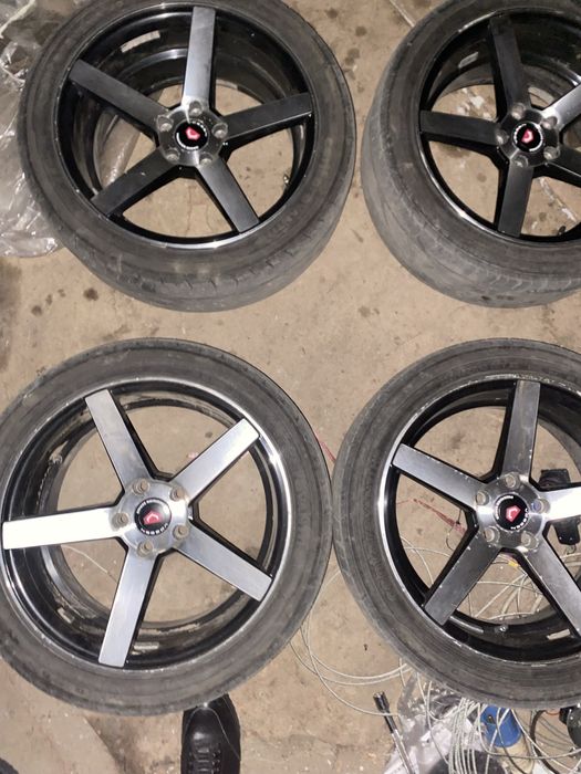 Продам диски воссен R18, 5*114.3