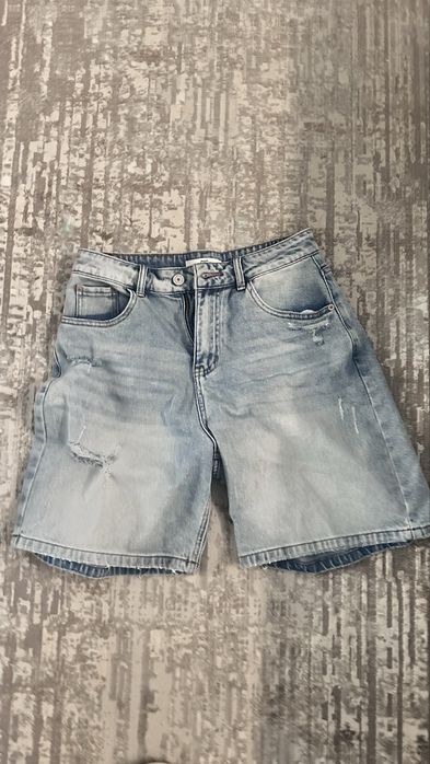 джинсы(клеш,шорты,обычные черные