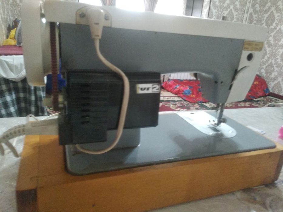 Chayka tikuv mashinasi sotiladi