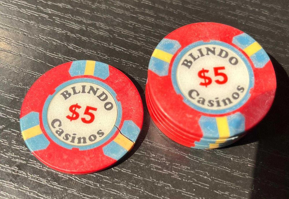 Lot 6 Jetoane Cazinou Vechi - Casino Blindo București (Anii '90) - RARE