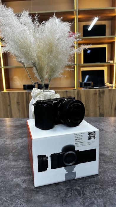 Фотоаппарат Sony ZV-E10