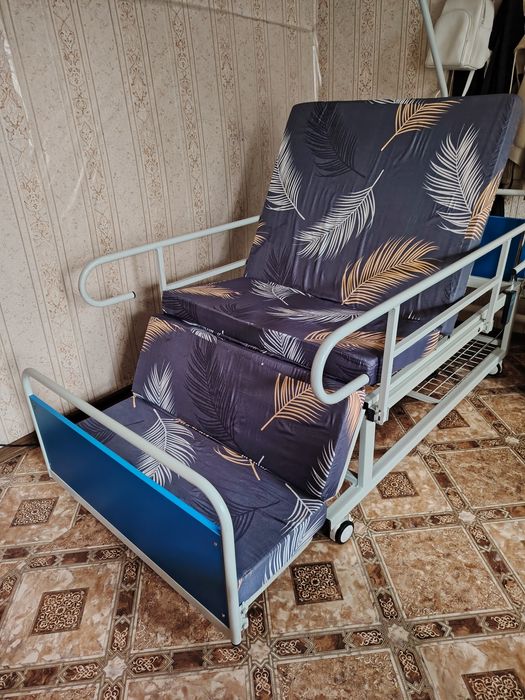 Медицинская кровать с электрическим управлением