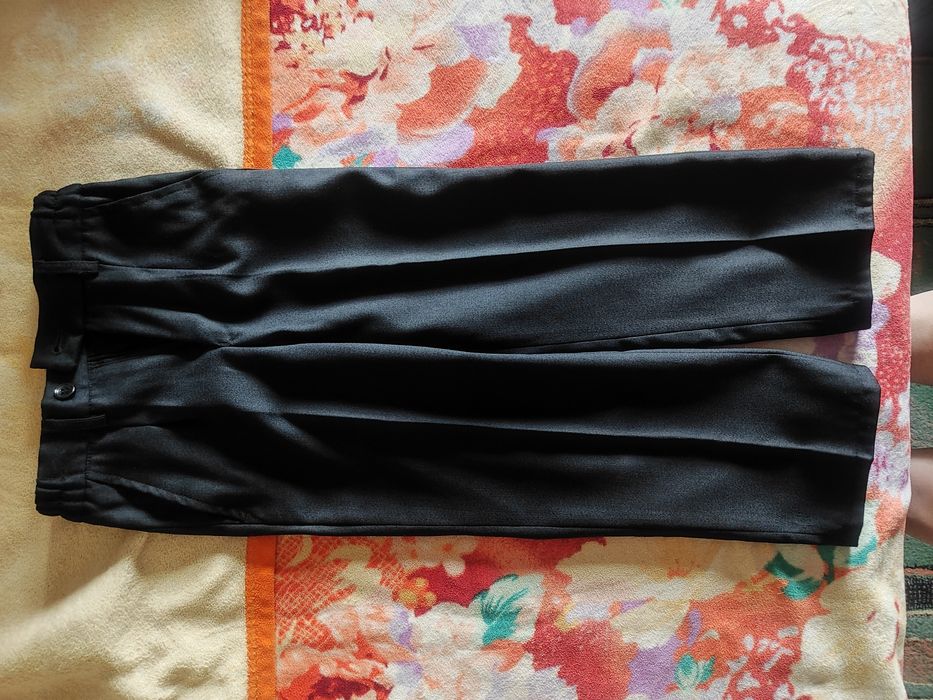 Черный школьный костюм