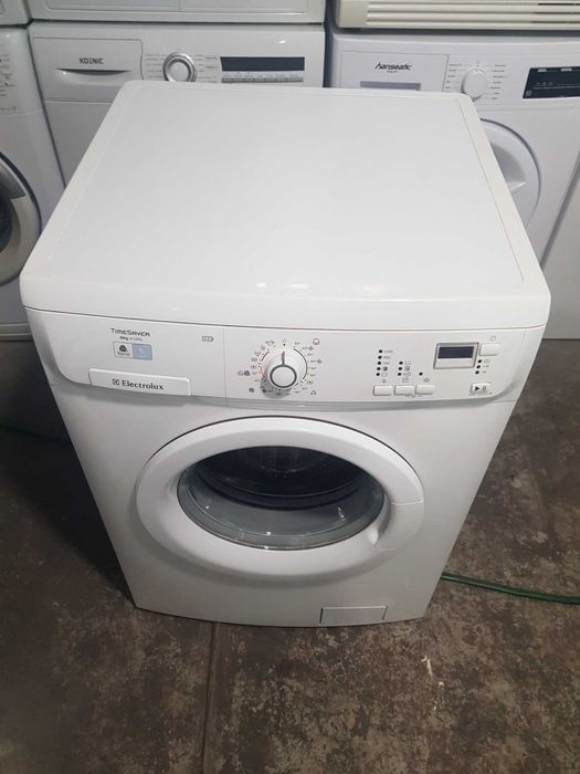 Работеща отлично, пералня Electrolux , А++ енергиен клас, 6KG