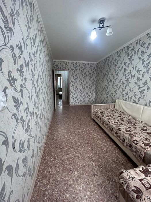 продам 2-х ком. 46кв. 4мкр. 3-этаж