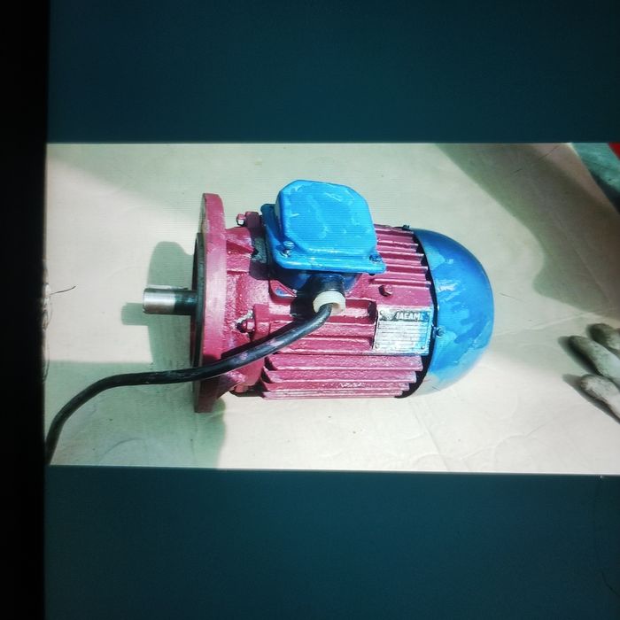 Motor electric monofazic și trifazic