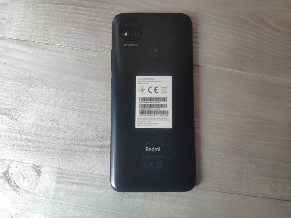 Продавам Xiaomi Redmi 9C NFC