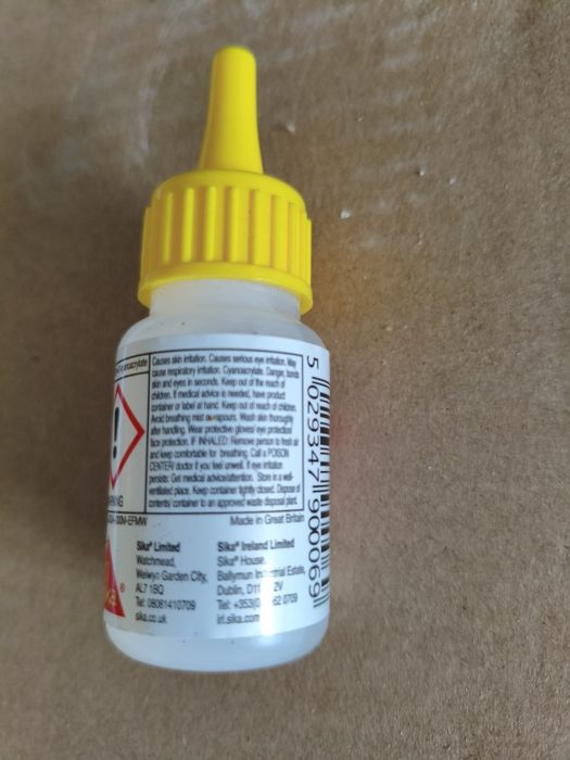 Adeziv lipici industrial instant pentru lemn, ceramică, plastic,etc. Ever