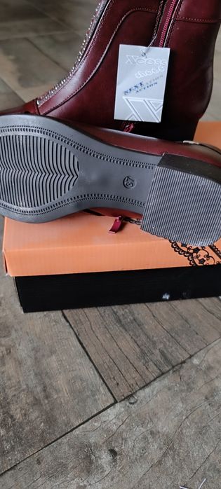 Дамски зимни боти