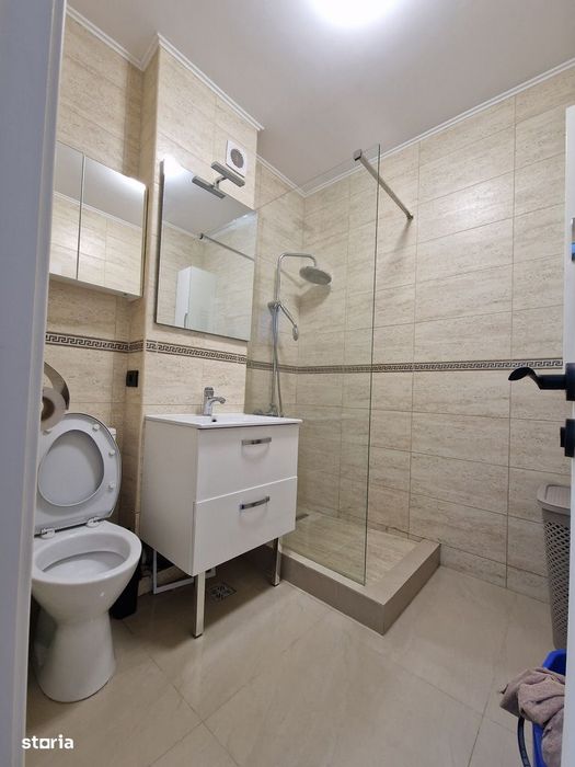 Cazare!! Mamaia Nord- 2 camere, decomandat, parcare , 350m de plaja