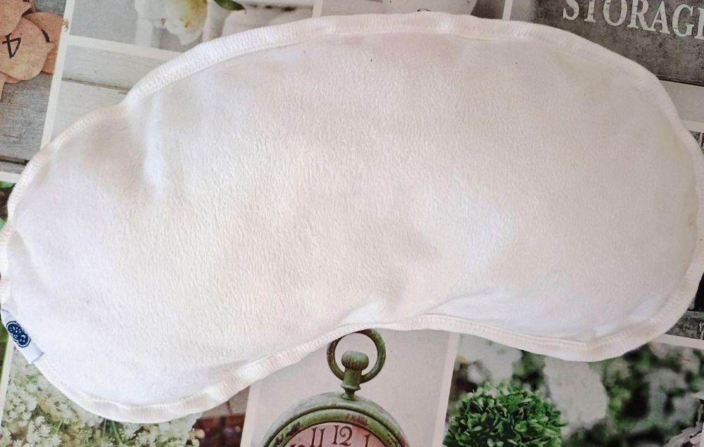 Бебешка възглавница против колики марка Buude и укрепваща  възглавница