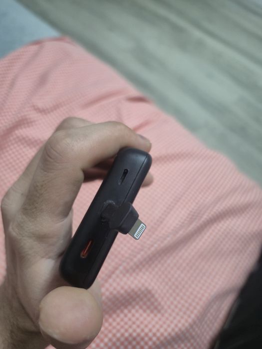 Продам повербанк Hoco 10000mah