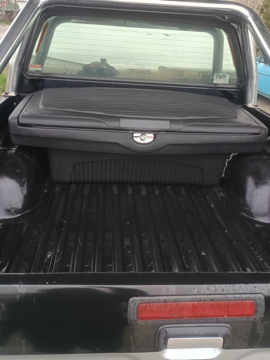 Куфар каса за пикап