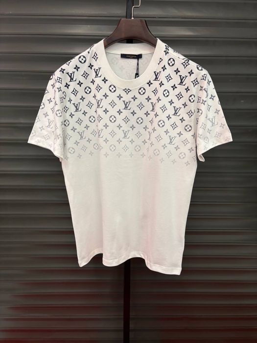 Tricou Calitate Premium Louis Vuitton