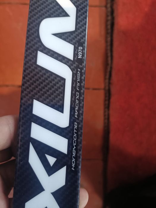 Продам лыжи Rossignol