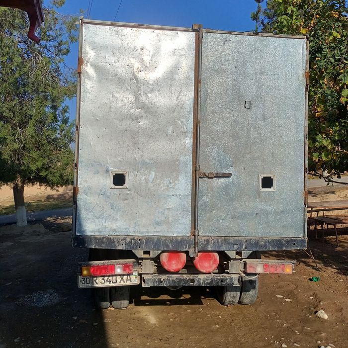 Gazel yurip turipti ,sotiladi