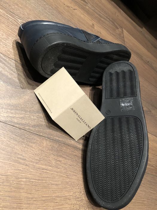 ПРОМО -20%!! НОВИ! Обувки John Galliano 43 номер.