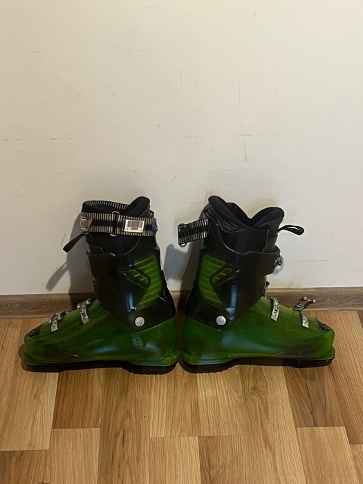 De vânzare ghete de schi, mărimea 43-44