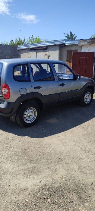 Chevrolet Niva  2012 г.