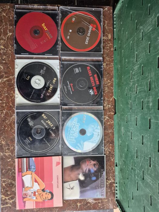 Vând 9 CD muzica jazz ,Soul,Blues mixta straina artisti internationali