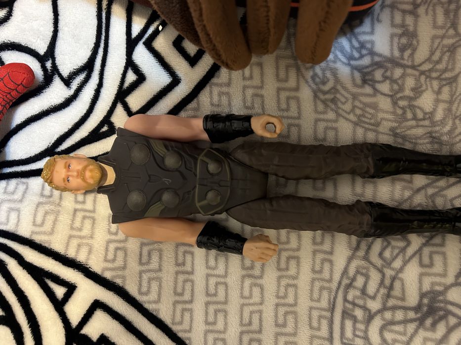 Продаю разные игрушки