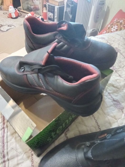 Обувки мъжки 46номер