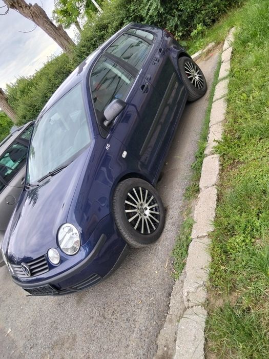 Vând Volkswagen Polo 1.2 Benzina