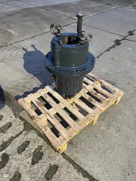 Reductor rotire LIEBHERR 944 SAT 300/213 - Piese de schimb Liebherr