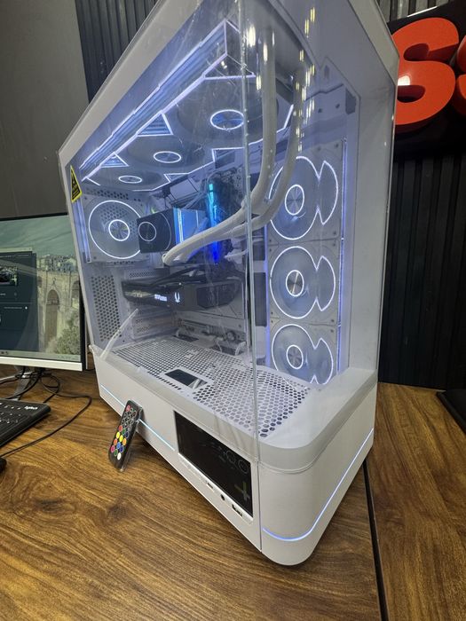 Ryzen 7800x3D 32GB 1TB RTX5070