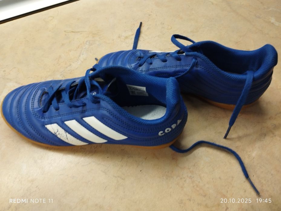 Футболни Обувки Adidas