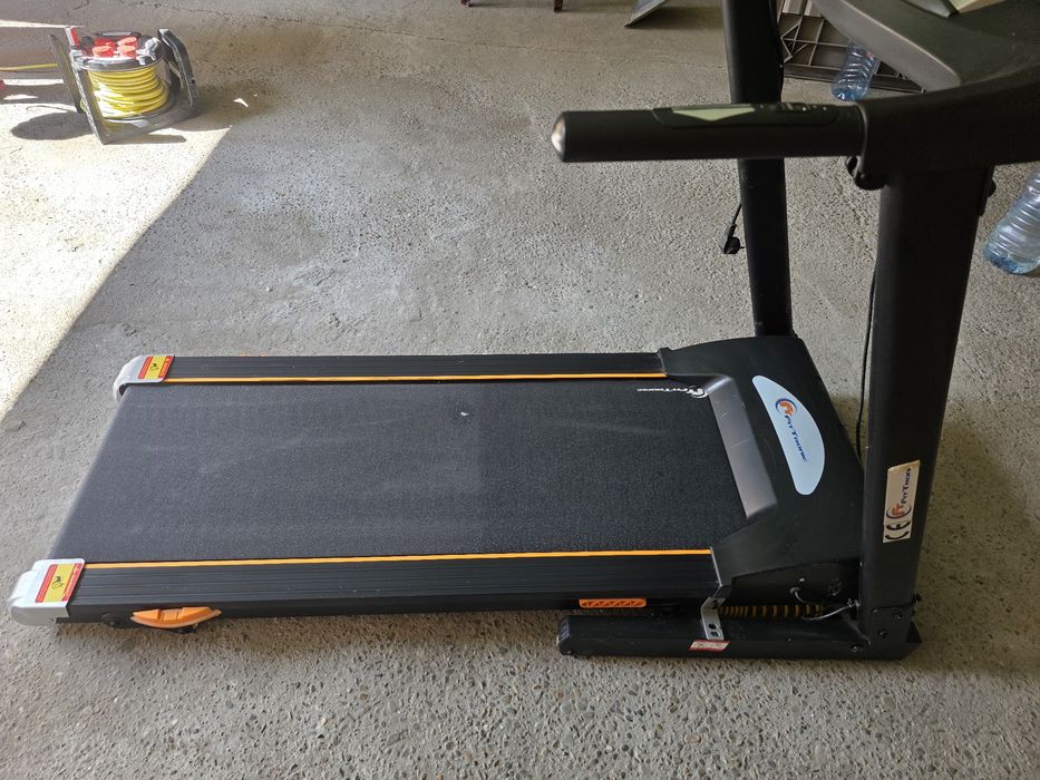 Bandă de alergare electrică ProFitness – stare foarte bună