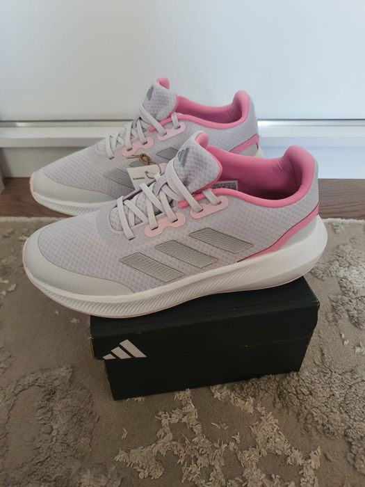 Adidas original nr 38