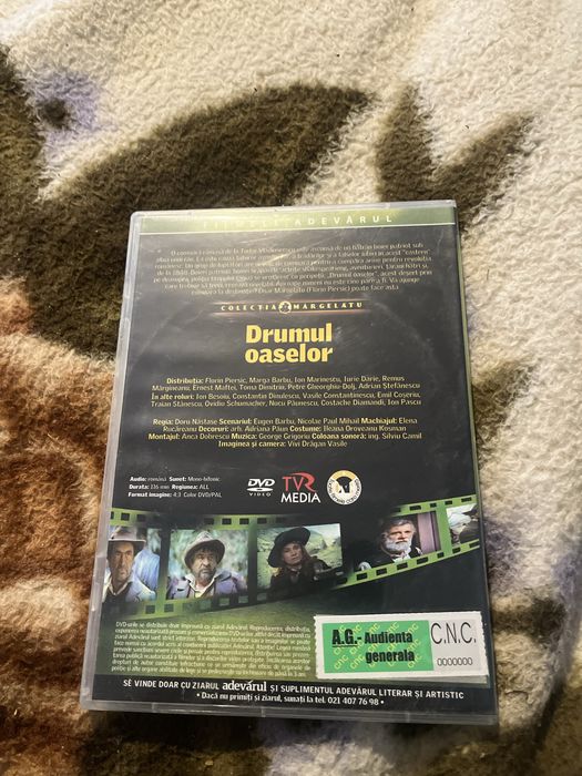 Vand film drumul oaselor pt colectionari etc