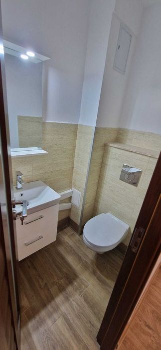 Inchiriez apartament 3 camere central