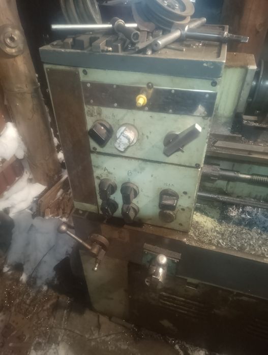 Токарный станок 16Б05П