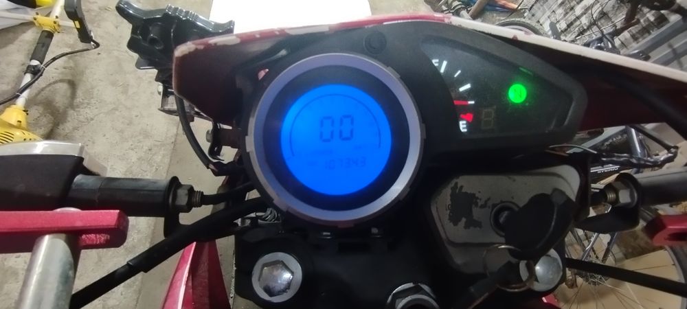 Продам     ЗиД250