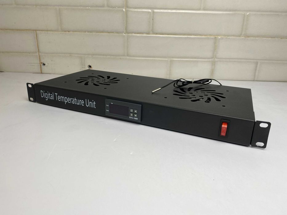 19" вентиляторные полки FM05-1U2TS