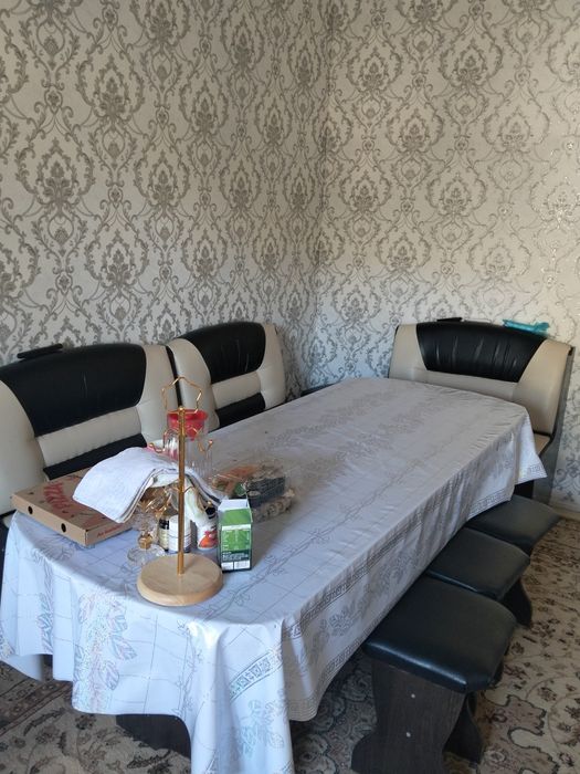 Уголок сатылады б/у