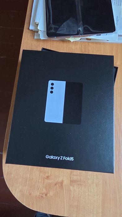 Продам Samsung z fold 5 256гб