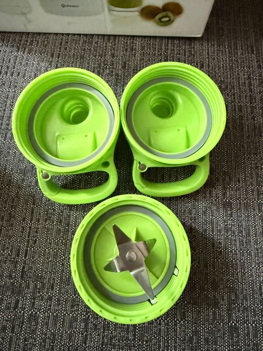 Rohnson Blender 2GO R571 350W 0.6l 1 viteza - ideal pentru smoothies