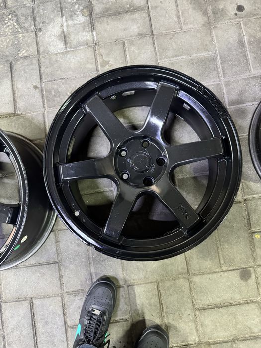 Продам диски 18  114.3