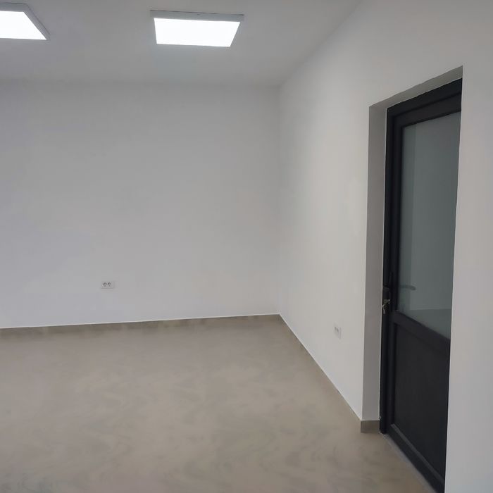 Spatiu comercial Belcești