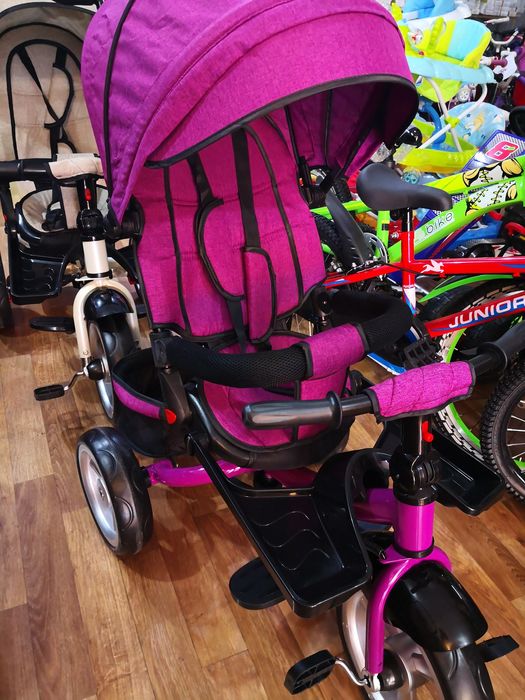 Tricicleta cu pozitie de somn si scaun reversibil