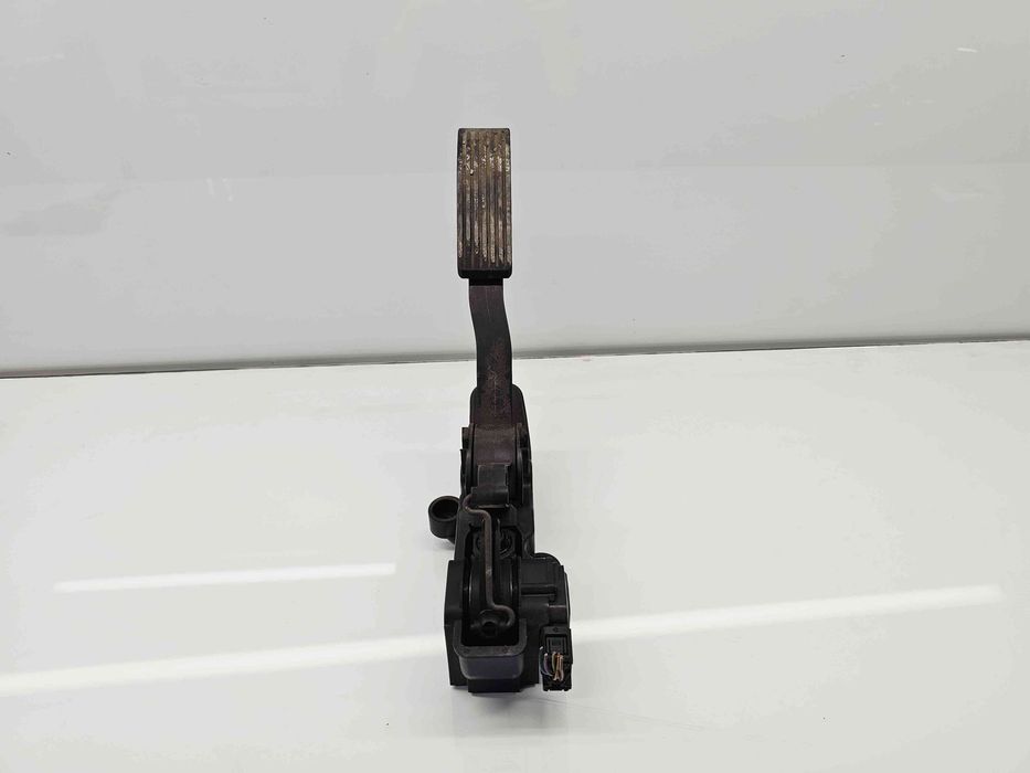 Pedala acceleratie Mercedes Clasa B (W245) [Fabr 2005-2011] A16930001