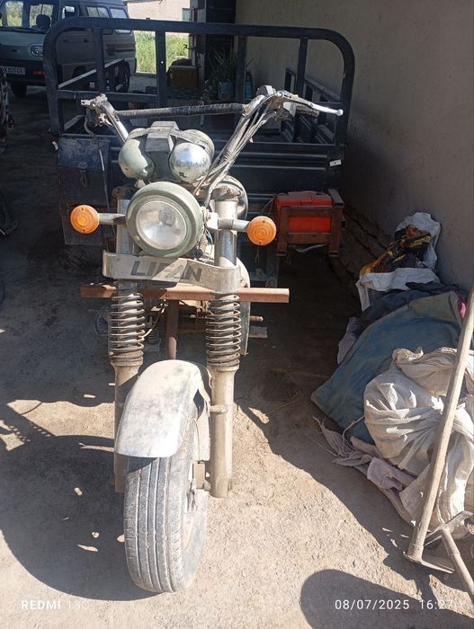 Lifan mototsikl yurib turibdi pul zarur
